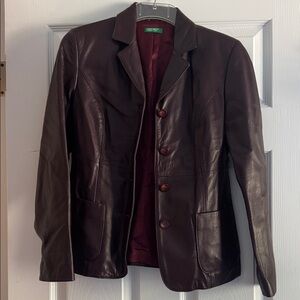 United Colors Of Benetton Burgundy and Green Fabric